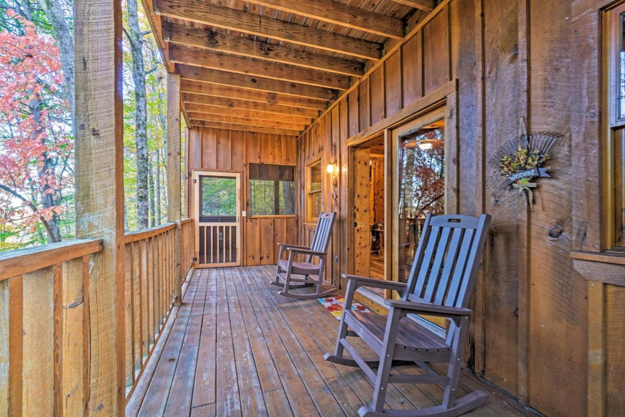 Grin N Bear It Cabin With Hot Tub And Fire Pit! Pigeon Forge Exterior foto